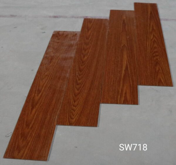 Sàn nhựa 2mm keo sẵn SW718