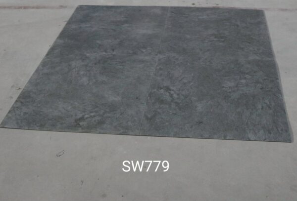 Sàn nhựa 2mm keo sẵn SW779
