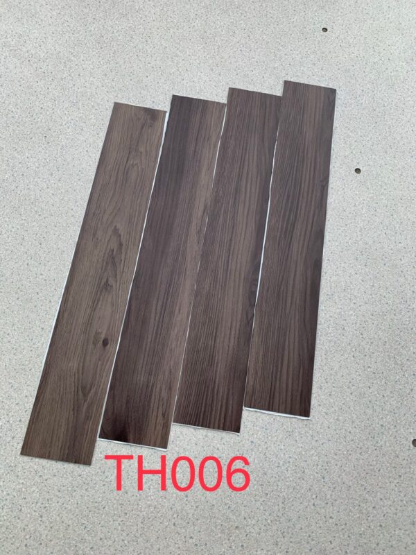Sàn nhựa 2mm keo sẵn TH006