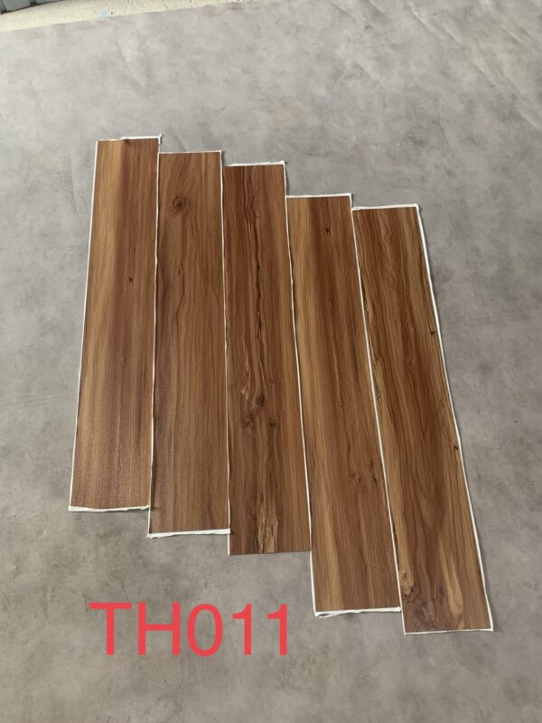 Sàn nhựa 2mm keo sẵn TH011