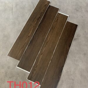 Sàn nhựa 2mm keo sẵn TH012