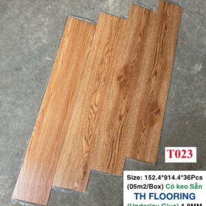 Sàn nhựa dày 1.8mm keo sẵn T023